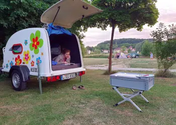 La mini caravane Kleox: une solution abordable et design pour les petits voyages !
