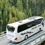 Quels éléments sont susceptibles d’accroître le coût total d’une location de bus ?