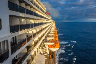 Réserver sa croisière en ligne : ce qu'il faut savoir avant de se lancer